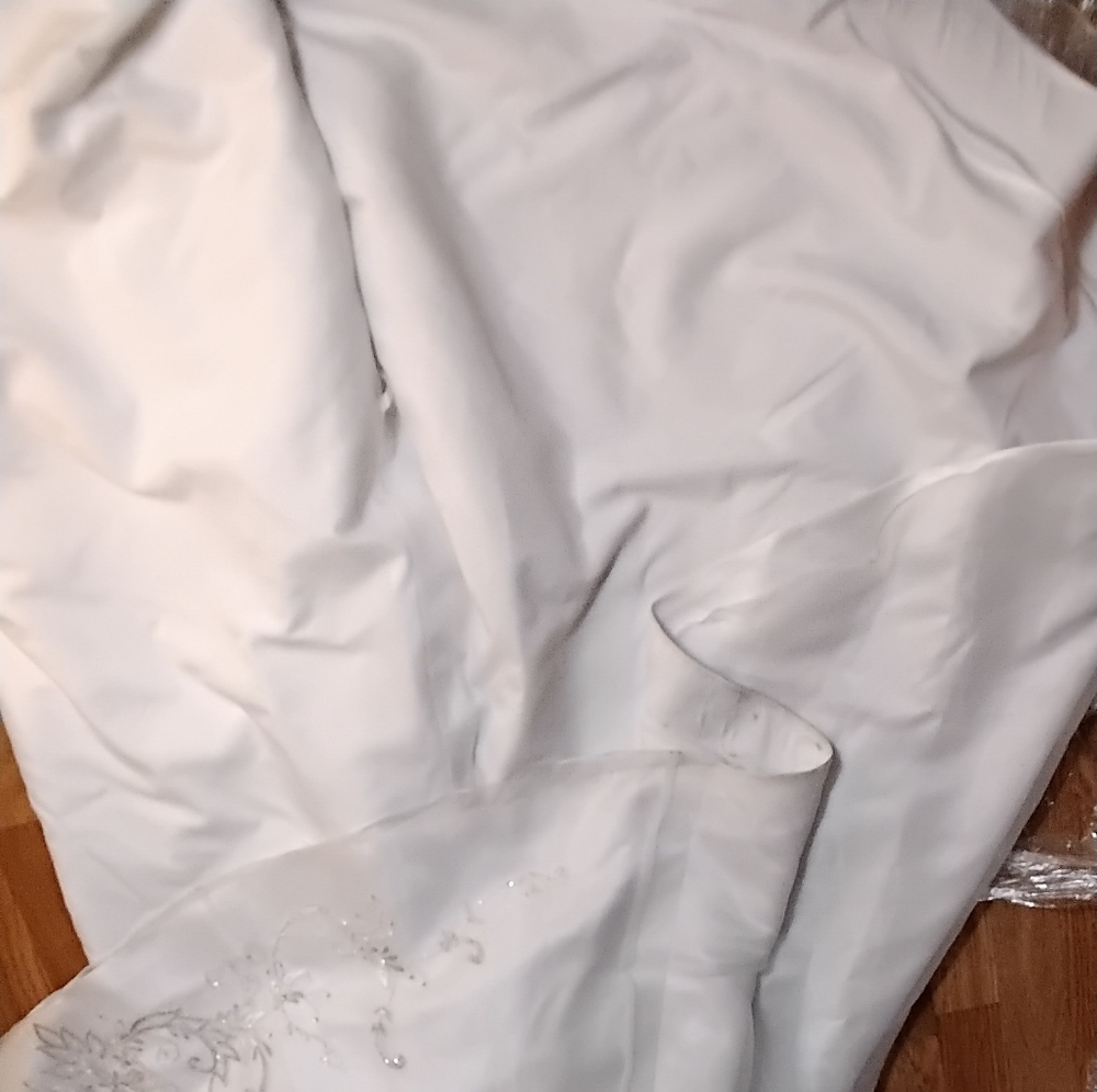 Wedding dress